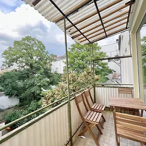 Apartment Jungle Retreat Im Zentrum, BRE